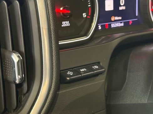 Used 2020 Chevrolet Silverado 3500 High Country w/ Z71 Off-Road Package image 25