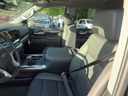 New 2026 Chevrolet Silverado 1500 RST w/ RST All Star Premium Package image 14