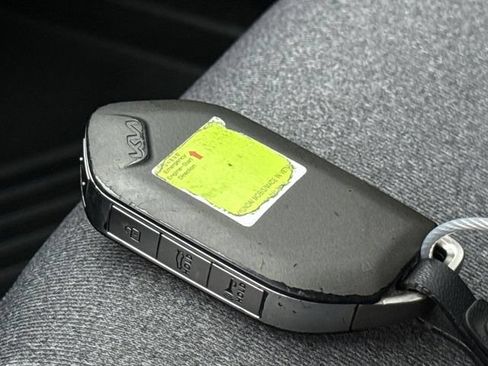Used 2025 Kia K4 EX FWD image 28