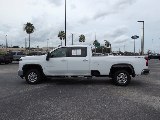 Used 2025 Chevrolet Silverado 2500 LT w/ Convenience Package AWD/4WD image 8