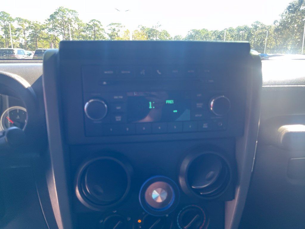 Used 2010 Jeep Wrangler Sport AWD/4WD image 12