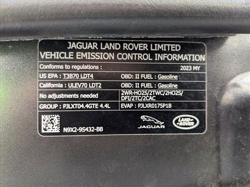 Certified 2023 Land Rover Range Rover SE AWD/4WD image 26