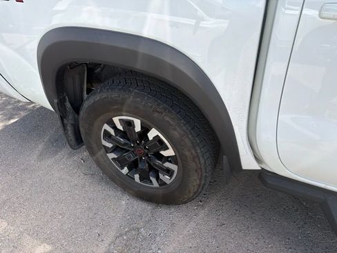 Certified 2024 Nissan Frontier Pro-X w/ Pro Convenience Package RWD image 11