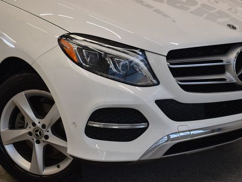 Used 2018 Mercedes-Benz GLE 350 4MATIC image 32