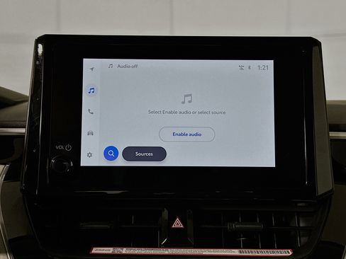 Used 2025 Toyota Corolla LE image 23