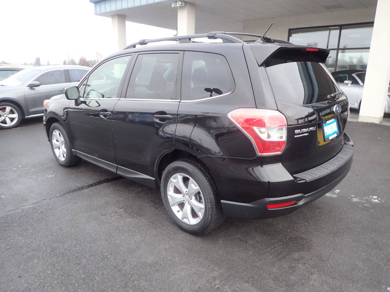 Used 2014 Subaru Forester 2.5i Limited AWD/4WD image 3