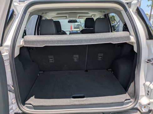 Used 2020 Ford EcoSport SE w/ SE Convenience Package FWD image 10
