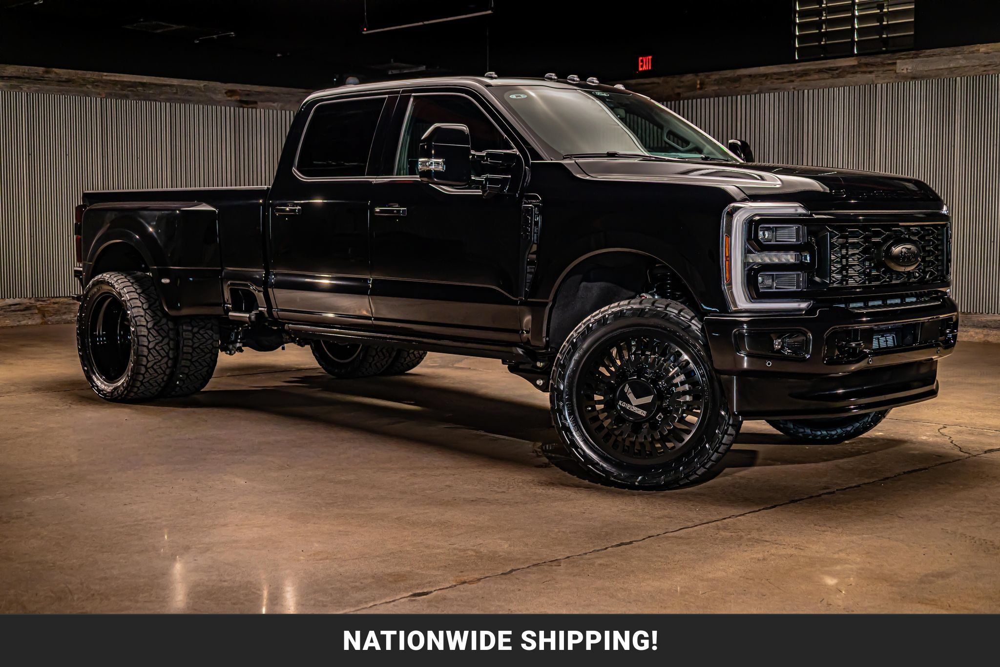 Used 2026 Ford F350 Platinum AWD/4WD image 1