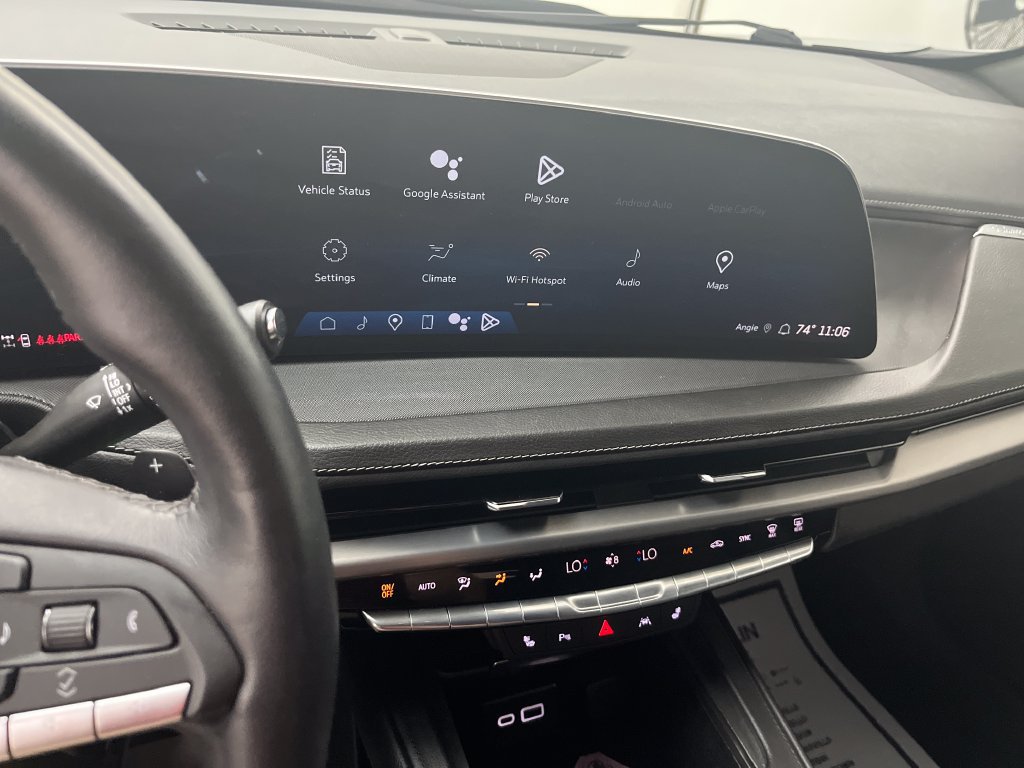 Used 2024 Cadillac XT4 Luxury w/ Cold Weather Package AWD/4WD image 21
