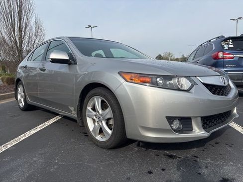 Used 2010 Acura TSX Sedan image 3