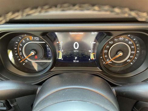 New 2025 Jeep Gladiator Rubicon image 15