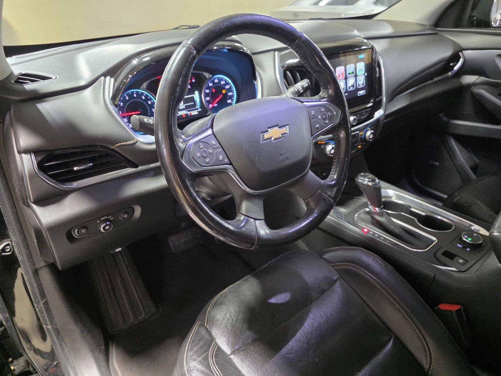 Used 2019 Chevrolet Traverse Premier w/ Redline Edition FWD image 19