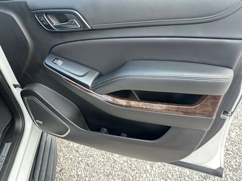 Used 2018 Chevrolet Tahoe LT w/ Luxury Package image 35