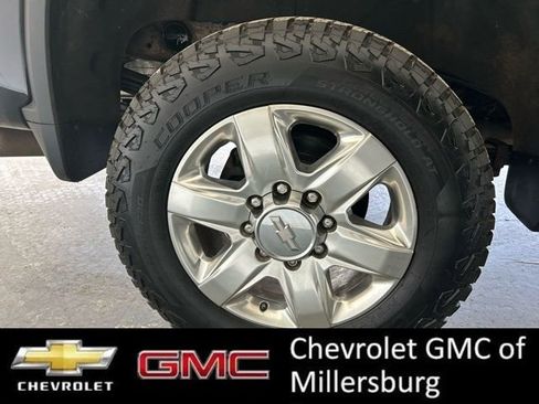 Used 2020 Chevrolet Silverado 2500 LTZ image 13