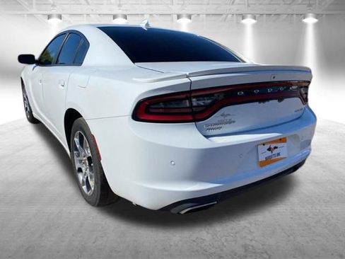 Used 2016 Dodge Charger SXT w/ AWD Plus Group image 9