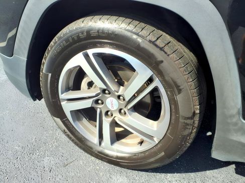 Used 2019 GMC Terrain SLT w/ Preferred Package FWD image 11