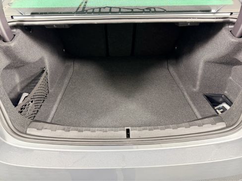 Certified 2025 BMW 330i xDrive Sedan w/ Convenience Package image 20