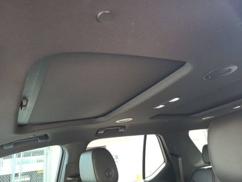 Used 2023 Chevrolet Traverse RS w/ LPO, Floor Liner Package AWD/4WD image 11