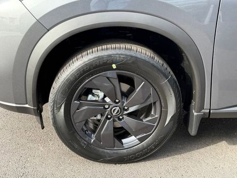 New 2026 Nissan Rogue SV image 28