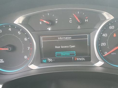 Used 2018 Chevrolet Traverse LT FWD image 27