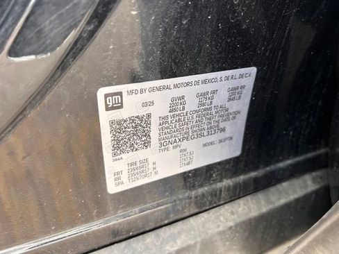 Used 2025 Chevrolet Equinox LT image 7