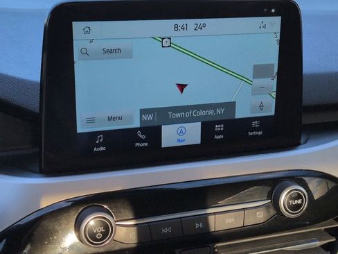 Used 2020 Ford Escape SE image 29