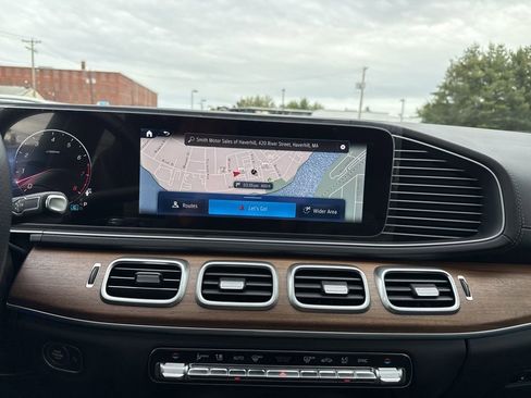 Certified 2025 Mercedes-Benz GLS 450 4MATIC image 35