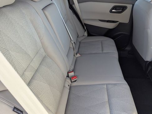 Certified 2024 Nissan Rogue SV image 14