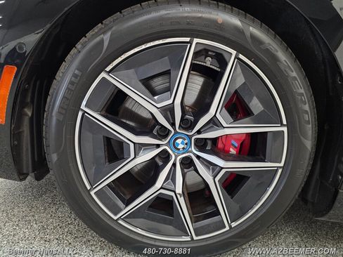 Used 2024 BMW i5 M60 w/ Premium Package AWD/4WD image 14