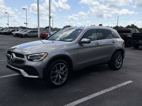Used 2022 Mercedes-Benz GLC 300 image 8
