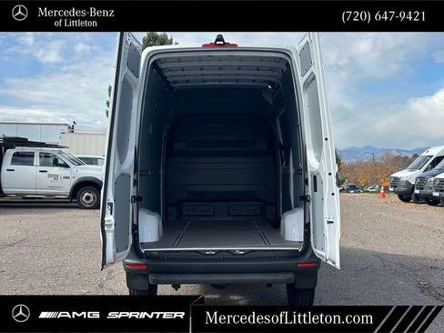 New 2026 Mercedes-Benz Sprinter 2500 image 23