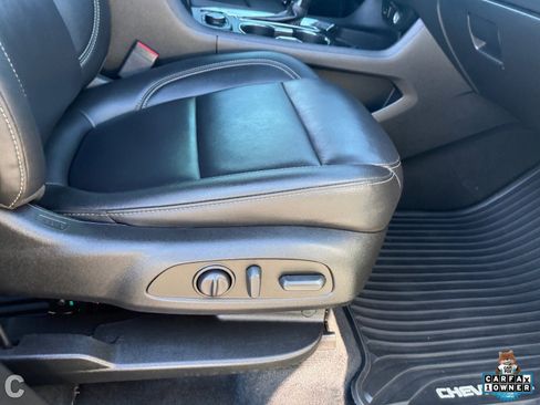 Certified 2023 Chevrolet Traverse LT image 11