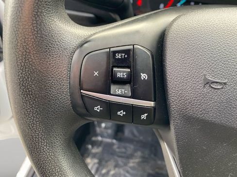 Used 2022 Ford Escape SE image 19