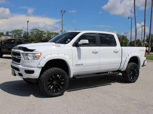 Used 2023 RAM 1500 Lone Star AWD/4WD image 5