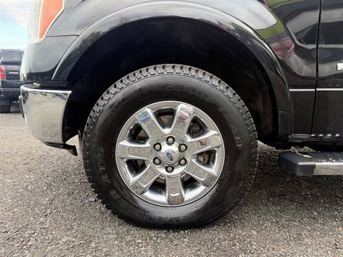 Used 2013 Ford F150 Lariat w/ Lariat Chrome Pkg AWD/4WD image 8