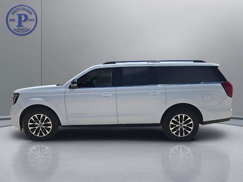 Used 2025 Ford Expedition Max Platinum AWD/4WD image 4