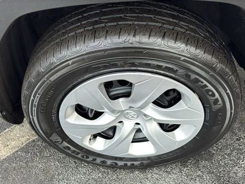 Used 2024 Toyota RAV4 LE image 35