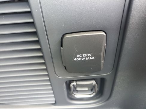 New 2026 Lincoln Navigator L Reserve AWD/4WD image 33