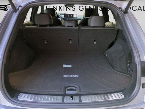 Certified 2025 Genesis GV70 3.5T Sport w/ Sport Advanced Package AWD/4WD image 15