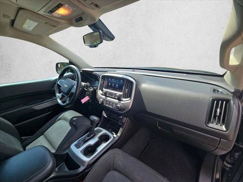 Used 2021 Chevrolet Colorado LT RWD image 19