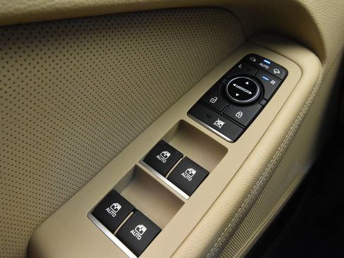 Used 2020 Genesis G80 3.8 w/ Sport Package 02 image 32