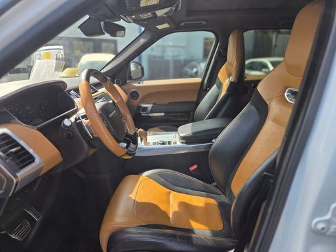 Used 2018 Land Rover Range Rover Sport SVR AWD/4WD image 18
