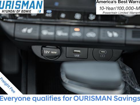 New 2025 Hyundai Elantra Limited image 18