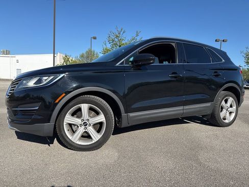 Used 2017 Lincoln MKC Premiere image 7