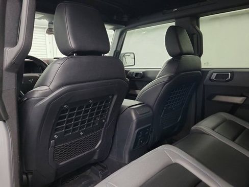 Used 2023 Ford Bronco Black Diamond AWD/4WD image 13