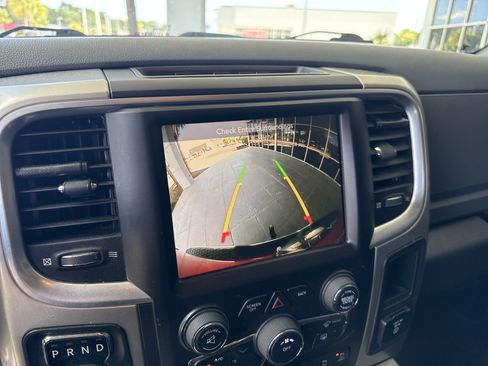 Used 2016 RAM 1500 Big Horn RWD image 23