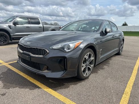 Used 2020 Kia Stinger GT-Line image 14