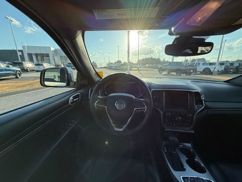Used 2018 Jeep Grand Cherokee High Altitude image 13