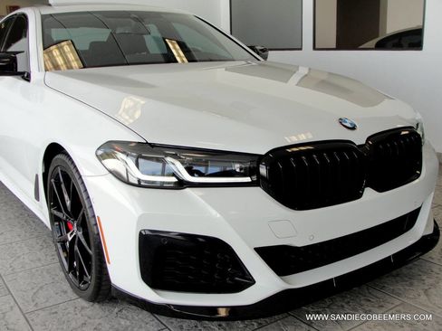 Used 2023 BMW 540i w/ M Sport Package RWD image 37