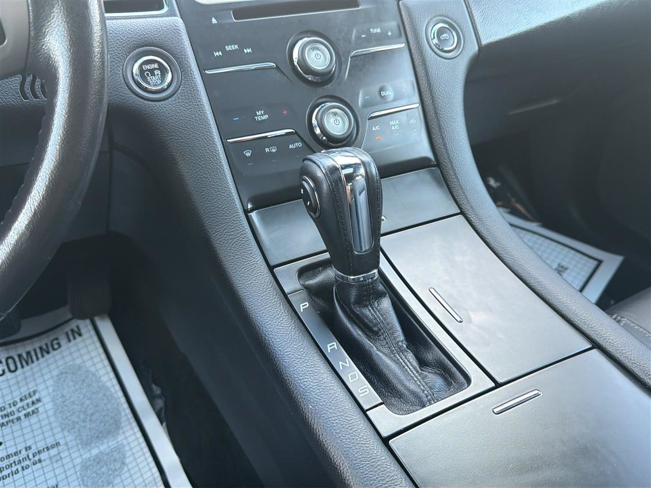 Used 2016 Ford Taurus SEL w/ Equipment Group 201A FWD image 23